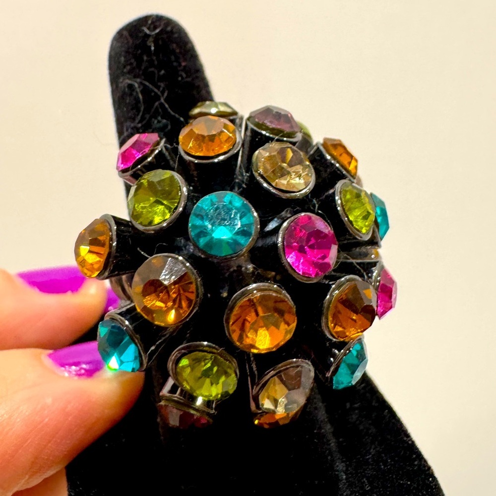 Multicolor Gemstone Cocktail Ring elastic band adjustable size 5 to 12 - Picture 4 of 5